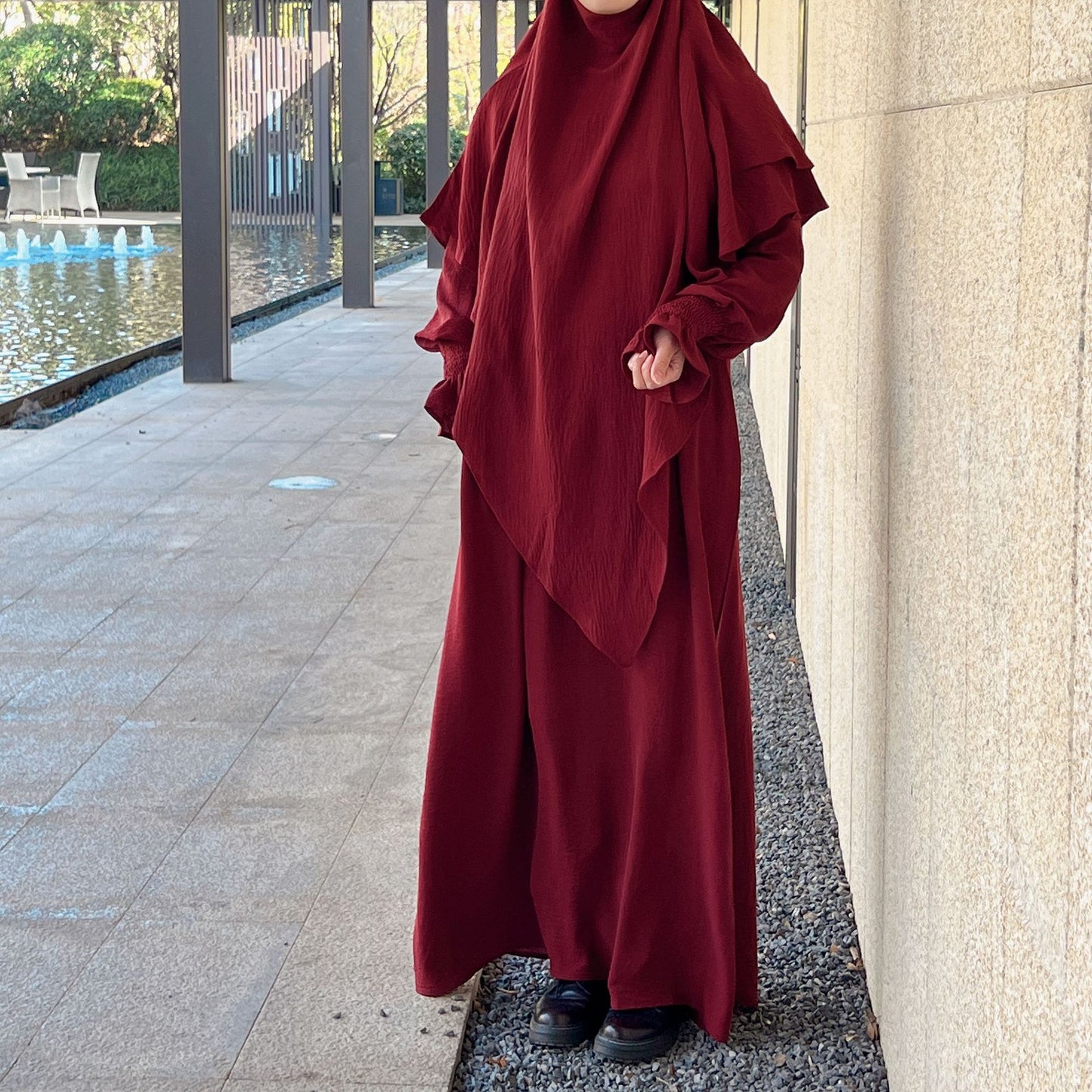 Lunar Elegance Abaya and Hijab 2 Piece Set - Muslim House