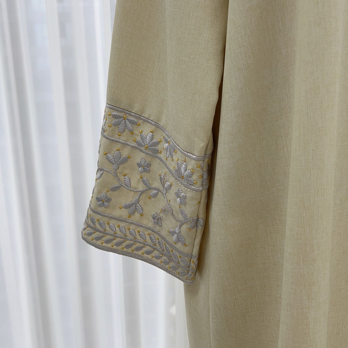 Amira Embroidered Abaya - Muslim House