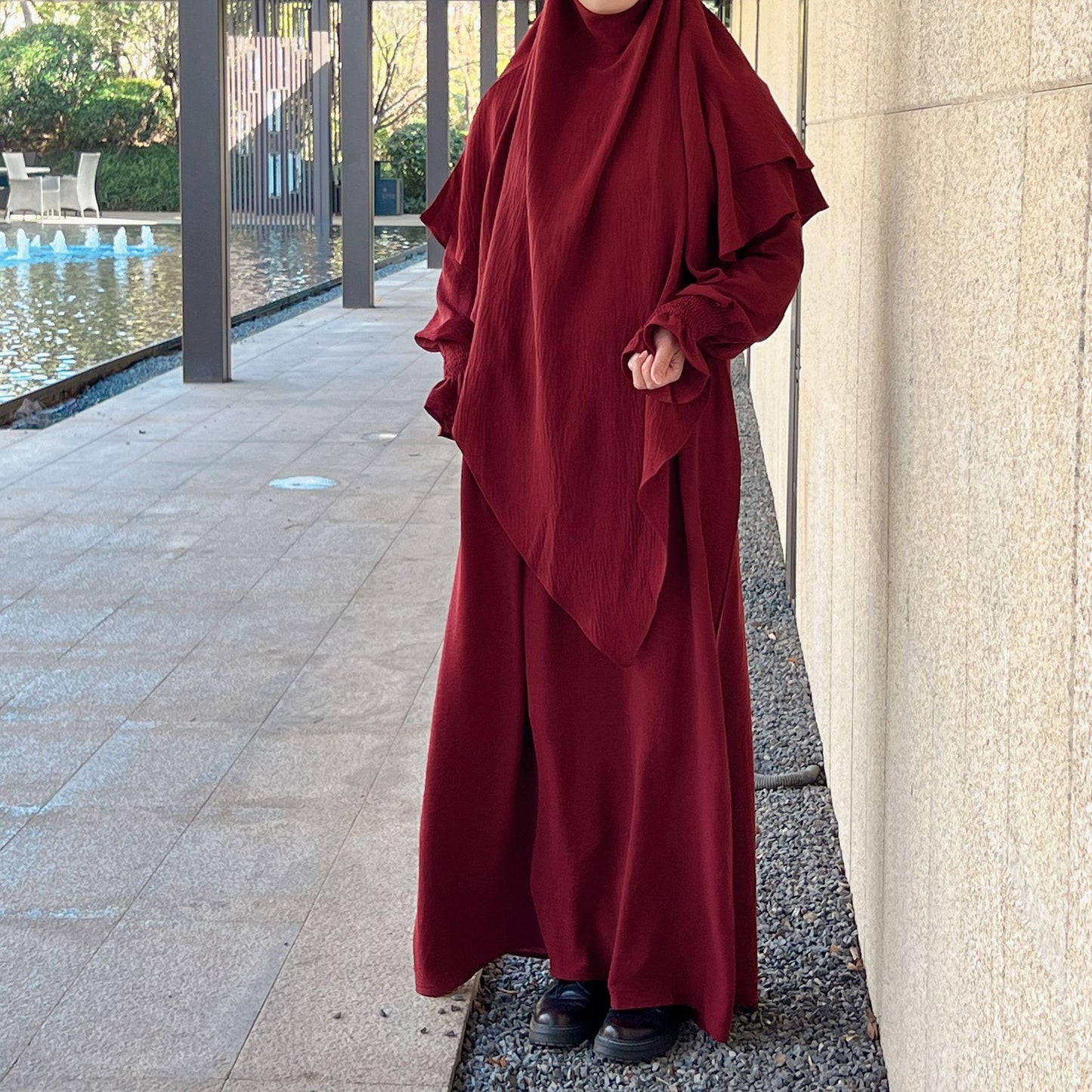 Lunar Elegance Abaya and Hijab 2 Piece Set - Muslim House