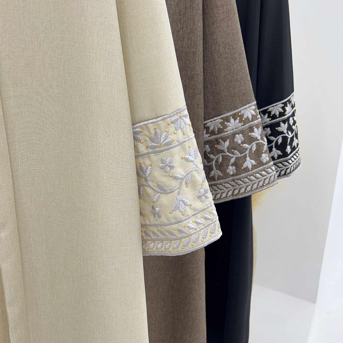 Amira Embroidered Abaya - Muslim House