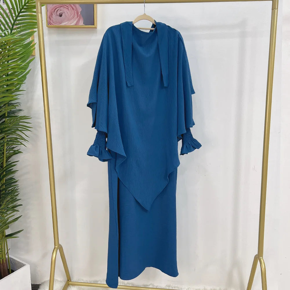 Lunar Elegance Abaya and Hijab 2 Piece Set - Muslim House