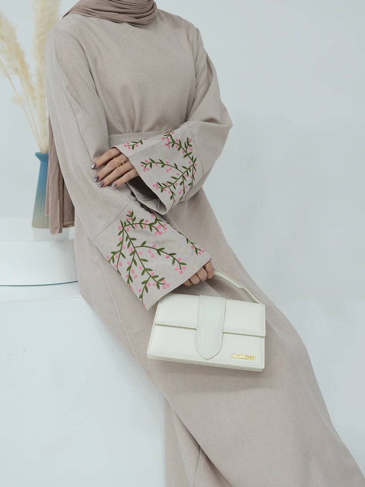 Zahra Floral Abaya - Muslim House