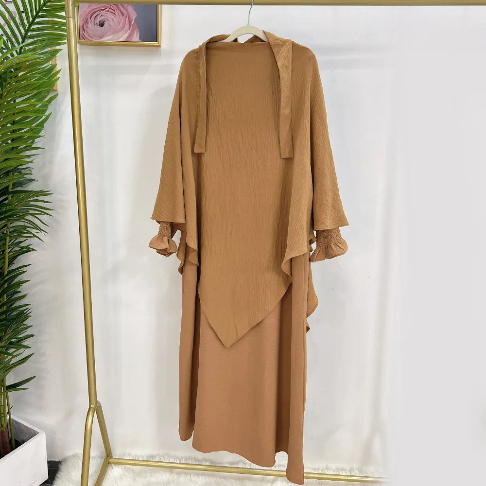 Lunar Elegance Abaya and Hijab 2 Piece Set - Muslim House