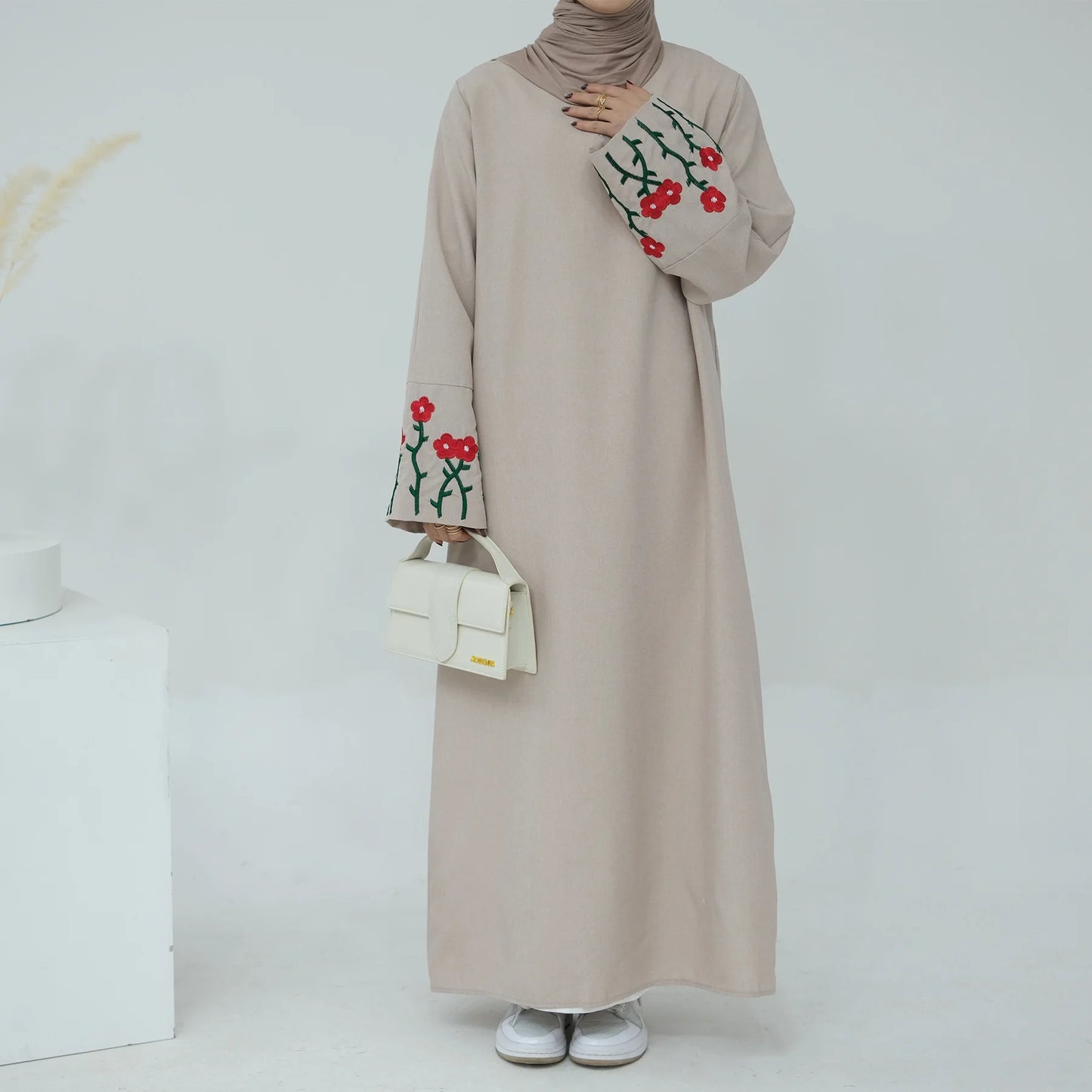 Zahra Floral Abaya - Muslim House