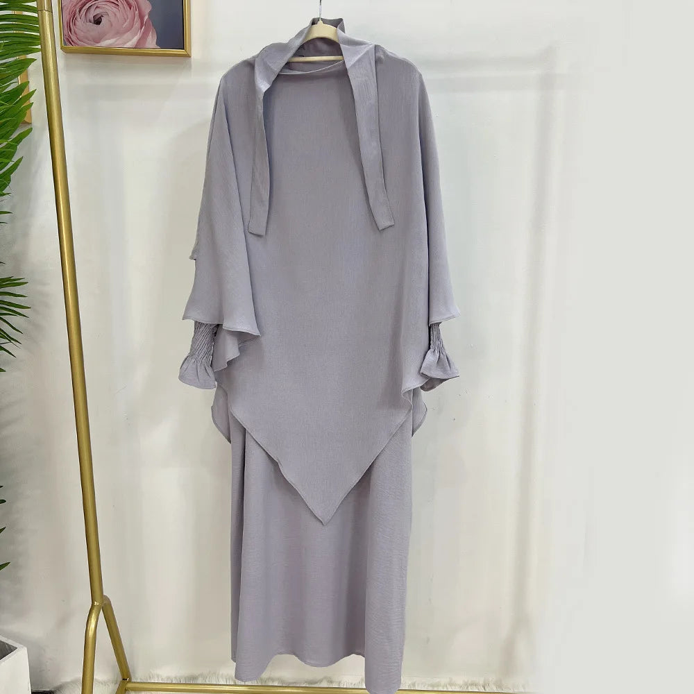 Lunar Elegance Abaya and Hijab 2 Piece Set - Muslim House