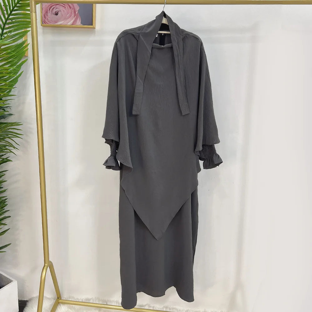 Lunar Elegance Abaya and Hijab 2 Piece Set - Muslim House