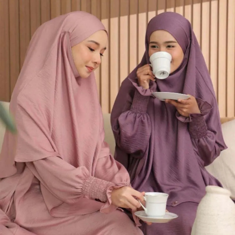 Lunar Elegance Abaya and Hijab 2 Piece Set - Muslim House