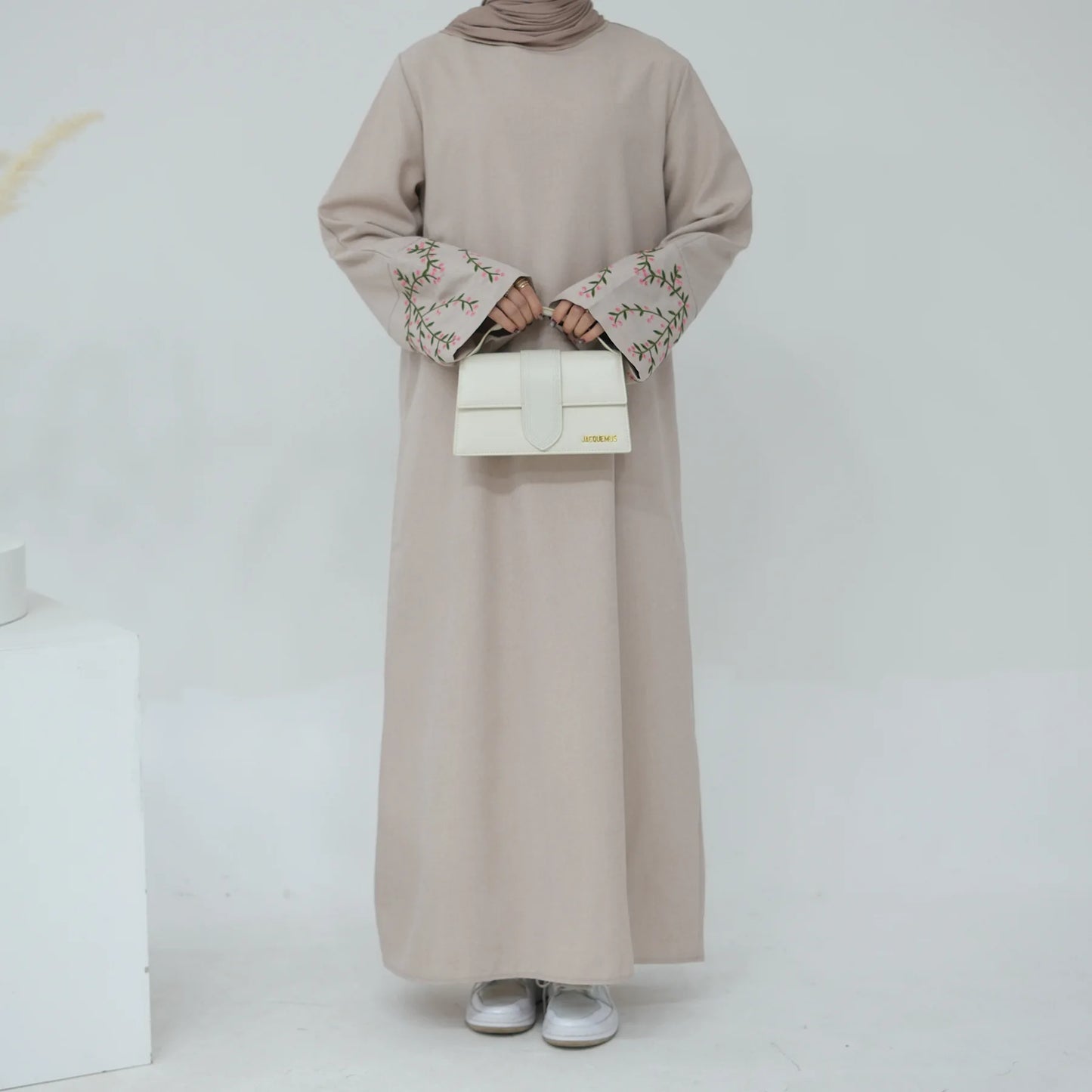 Zahra Floral Abaya - Muslim House