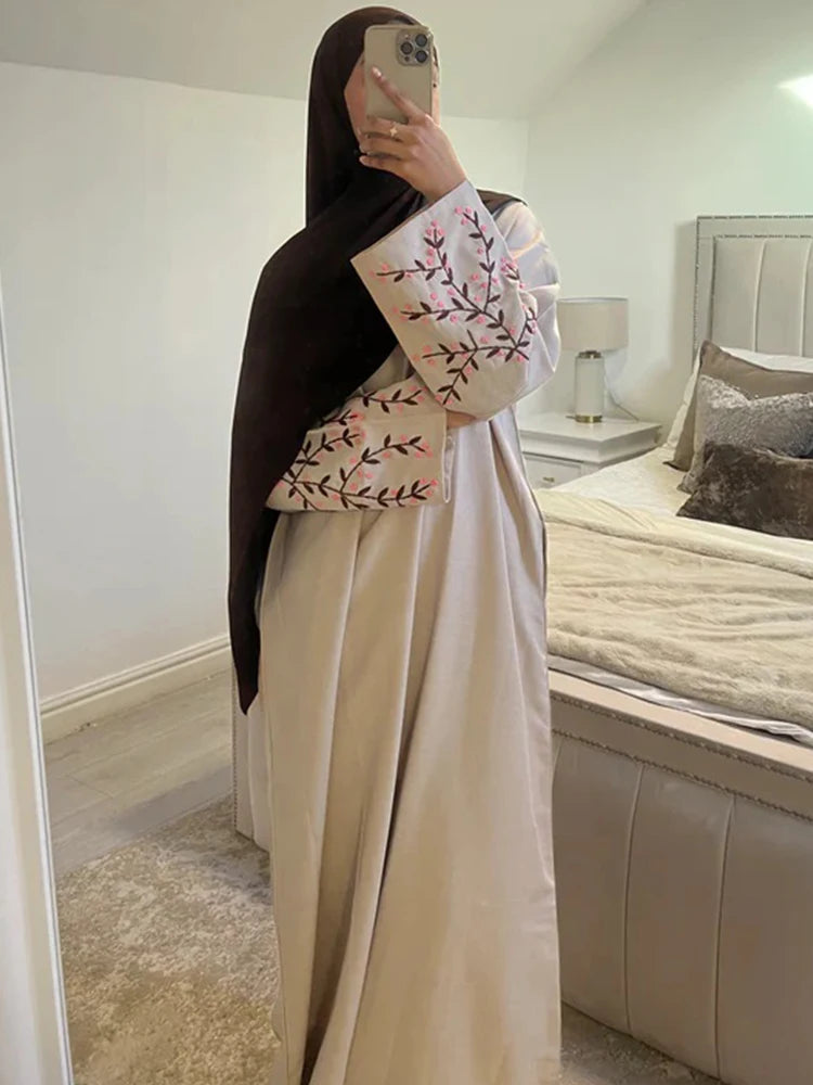 Zahra Floral Abaya - Muslim House