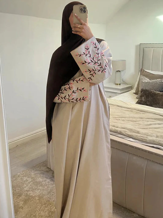 Zahra Floral Abaya - Muslim House
